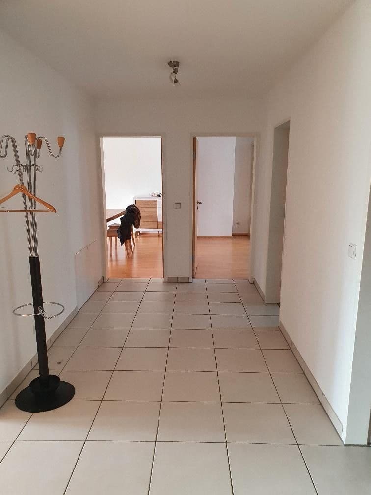 Prenájom bytu 4-izbový 126 m², An den Postwiesen xxx, Frankfurt am Main, Hesensko Prenájom bytu 4-izbový 126 m², An den Postwiesen xxx, Frankfurt am Main, Hesensko