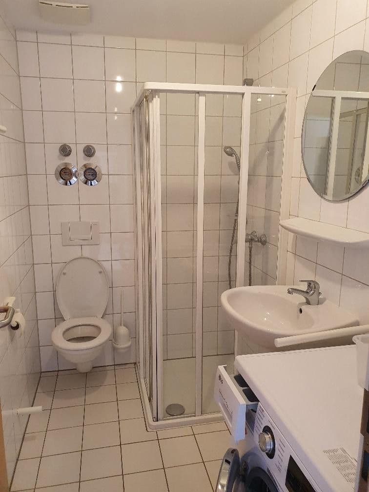 Prenájom bytu 4-izbový 126 m², An den Postwiesen xxx, Frankfurt am Main, Hesensko Prenájom bytu 4-izbový 126 m², An den Postwiesen xxx, Frankfurt am Main, Hesensko