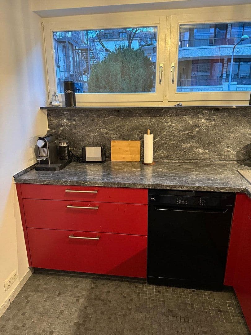 Prenájom bytu 2-izbový 70 m², Frankfurterstraße 30, Wiesbaden, Hesensko Prenájom bytu 2-izbový 70 m², Frankfurterstraße 30, Wiesbaden, Hesensko