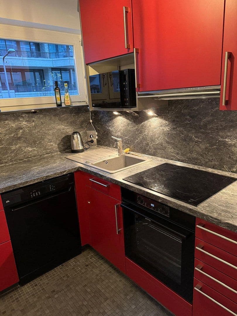 Prenájom bytu 2-izbový 70 m², Frankfurterstraße 30, Wiesbaden, Hesensko Prenájom bytu 2-izbový 70 m², Frankfurterstraße 30, Wiesbaden, Hesensko