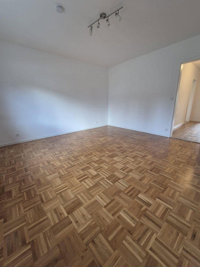 Prenájom bytu 2-izbový 72 m², Kussenhofstraße 37b, Furtwangen im Schwarzwald, Bádensko-Wurttembersko Prenájom bytu 2-izbový 72 m², Kussenhofstraße 37b, Furtwangen im Schwarzwald, Bádensko-Wurttembersko