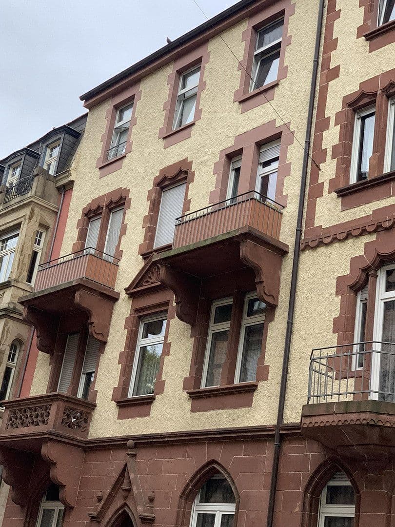 Prenájom bytu 3-izbový 90 m², Mannheim, Bádensko-Wurttembersko Prenájom bytu 3-izbový 90 m², Mannheim, Bádensko-Wurttembersko