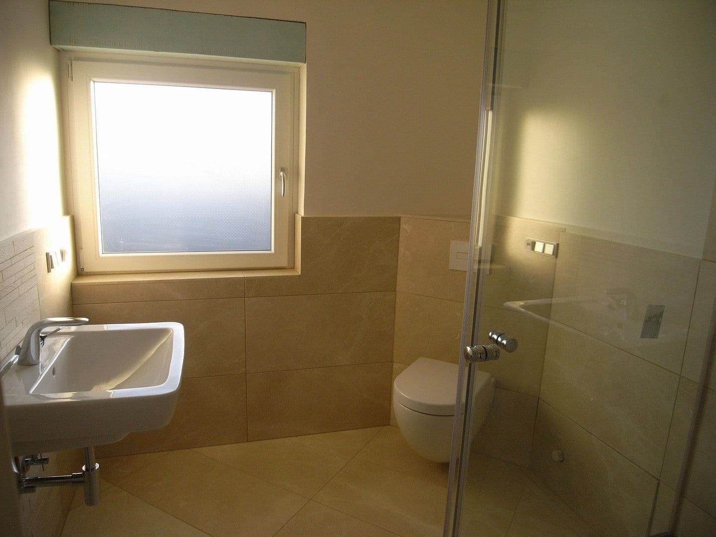 Prenájom domu 162 m², pozemek 450 m², Kaarst, Severné Porýnie - Westfálsko Prenájom domu 162 m², pozemek 450 m², Kaarst, Severné Porýnie - Westfálsko