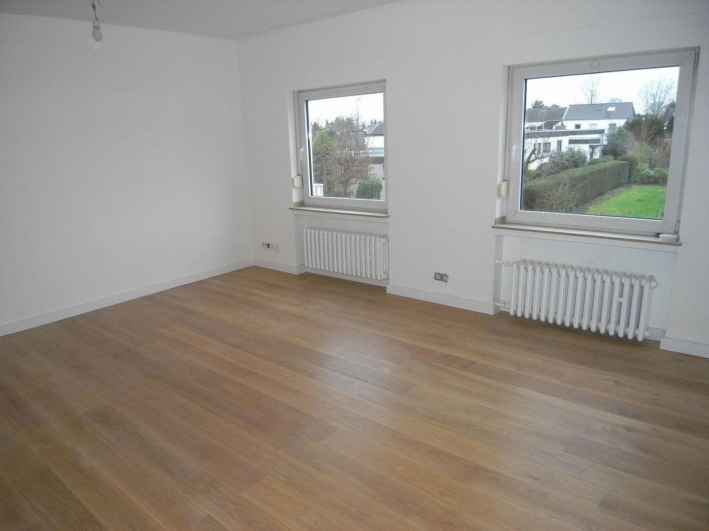 Prenájom domu 162 m², pozemek 450 m², Kaarst, Severné Porýnie - Westfálsko Prenájom domu 162 m², pozemek 450 m², Kaarst, Severné Porýnie - Westfálsko