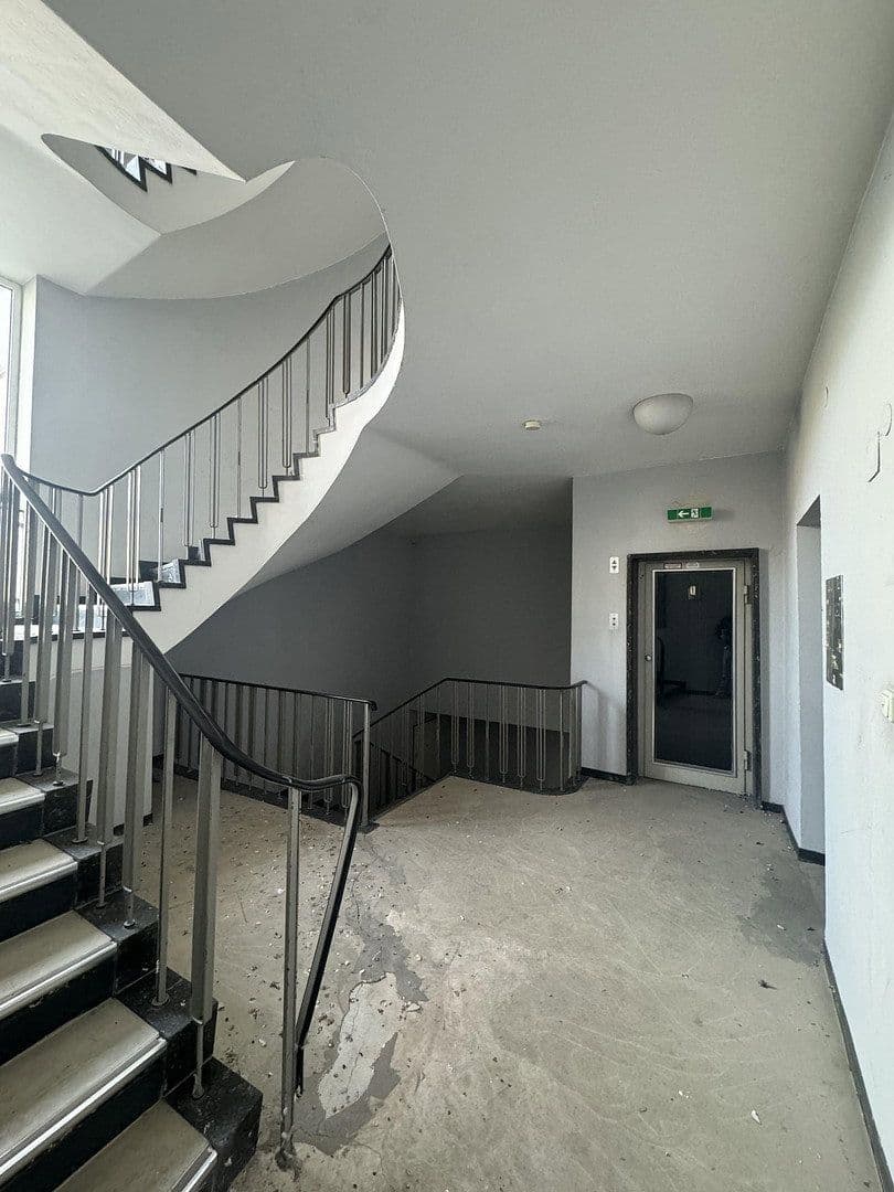 Predaj domu 1.009 m², pozemek 755 m², Bismarckring 21-23, Wiesbaden, Hesensko Predaj domu 1.009 m², pozemek 755 m², Bismarckring 21-23, Wiesbaden, Hesensko