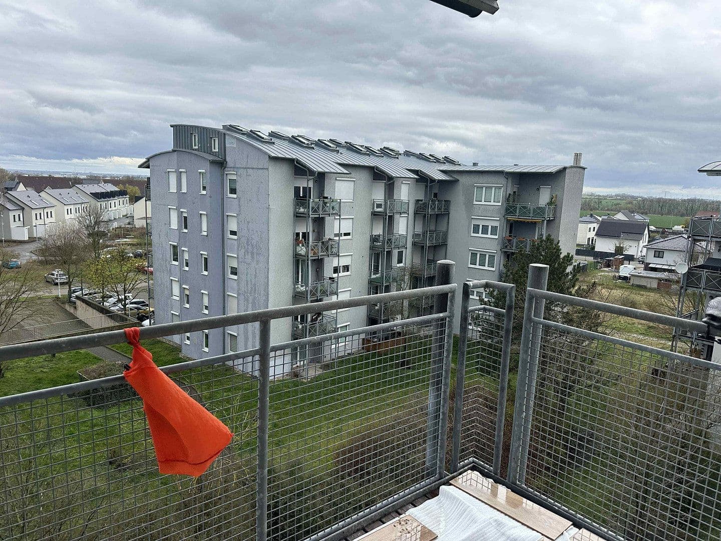 Prenájom bytu 3-izbový 72 m², Am Rebstock 12, Kabelsketal, Sasko-Anhaltsko Prenájom bytu 3-izbový 72 m², Am Rebstock 12, Kabelsketal, Sasko-Anhaltsko