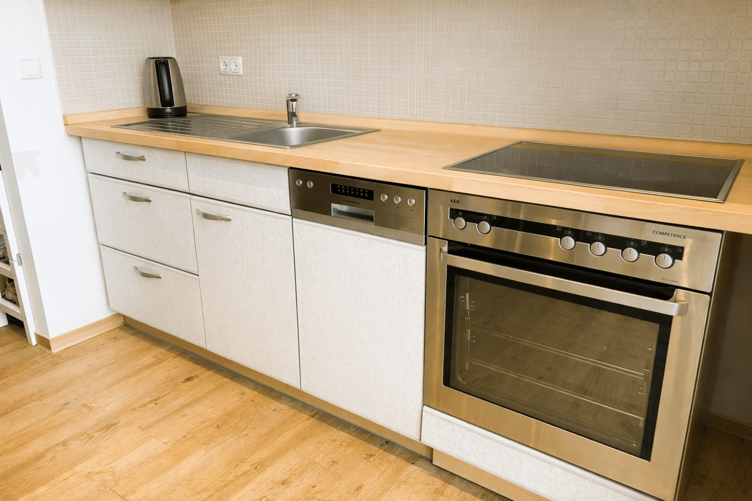 Prenájom bytu 2-izbový 50 m², Wilhelm-Raabe-Straße 8, Magdeburg, Sasko-Anhaltsko Prenájom bytu 2-izbový 50 m², Wilhelm-Raabe-Straße 8, Magdeburg, Sasko-Anhaltsko