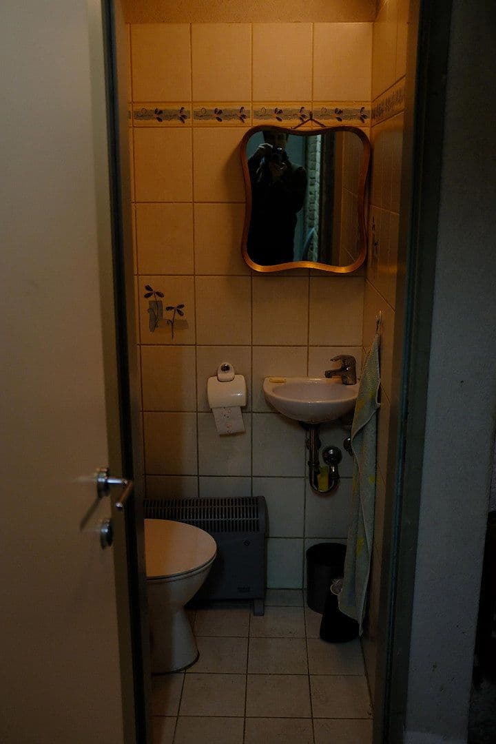 Predaj nebytového priestoru 74 m², Eduard-Süß-Gasse 3, Wien, Viedeň Predaj nebytového priestoru 74 m², Eduard-Süß-Gasse 3, Wien, Viedeň