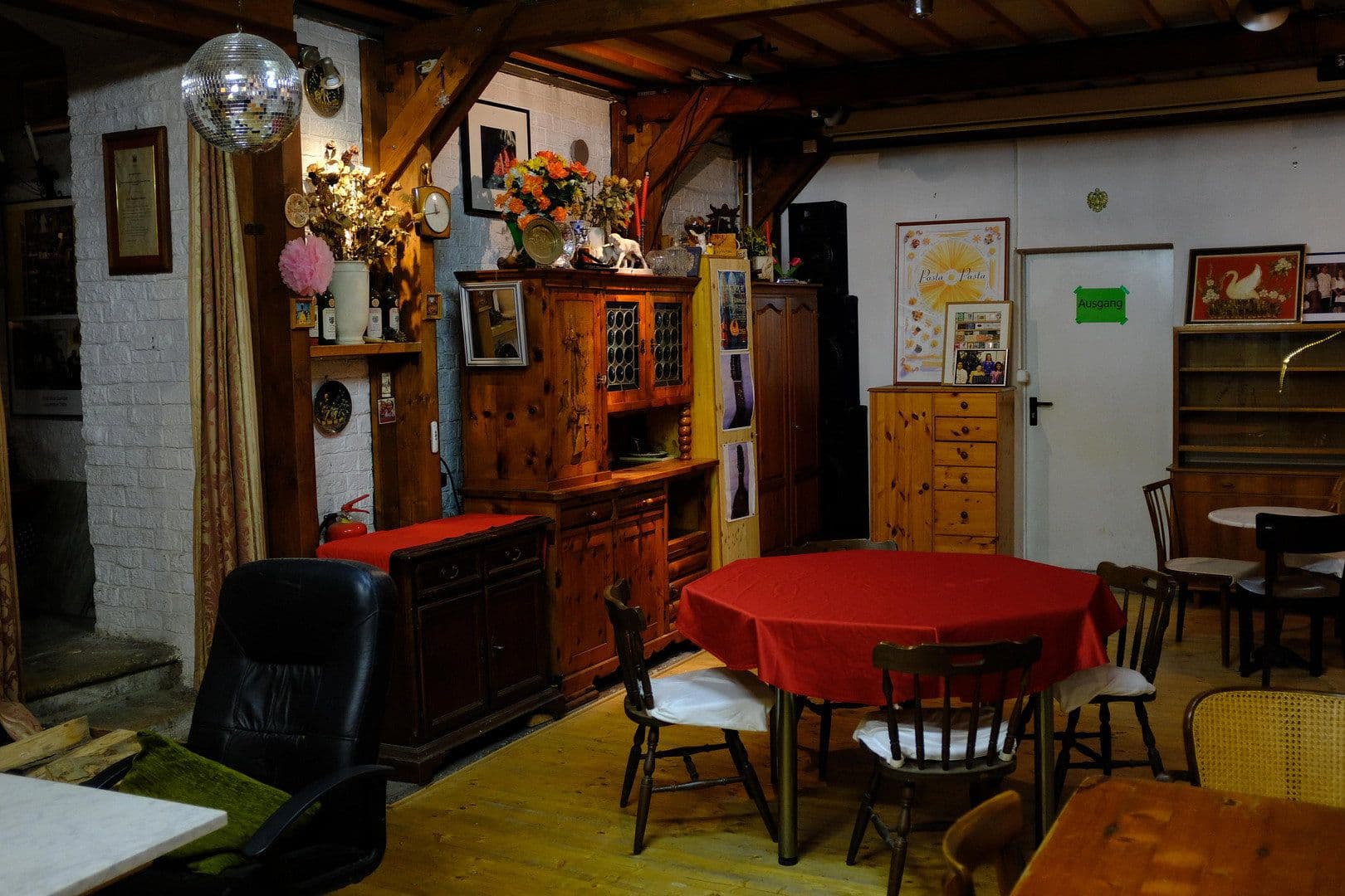 Predaj nebytového priestoru 74 m², Eduard-Süß-Gasse 3, Wien, Viedeň Predaj nebytového priestoru 74 m², Eduard-Süß-Gasse 3, Wien, Viedeň