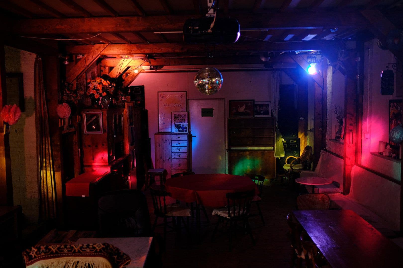 Predaj nebytového priestoru 74 m², Eduard-Süß-Gasse 3, Wien, Viedeň Predaj nebytového priestoru 74 m², Eduard-Süß-Gasse 3, Wien, Viedeň