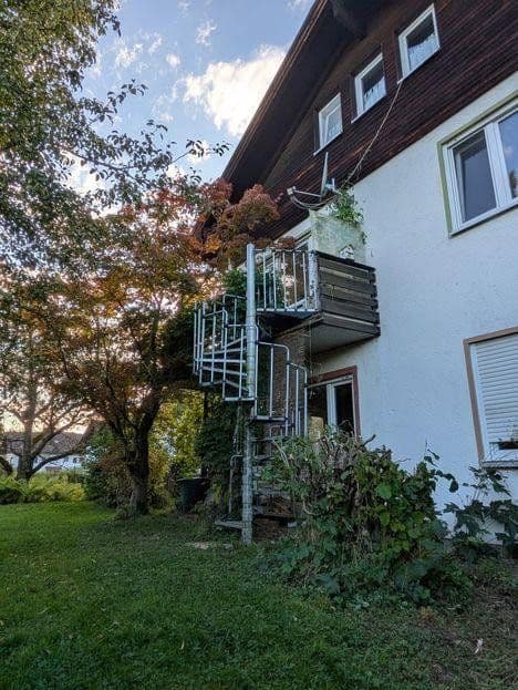 Predaj domu 260 m², pozemek 1.301 m², Kranzhornstraße 8, Feldkirchen-Westerham, Bavorsko Predaj domu 260 m², pozemek 1.301 m², Kranzhornstraße 8, Feldkirchen-Westerham, Bavorsko