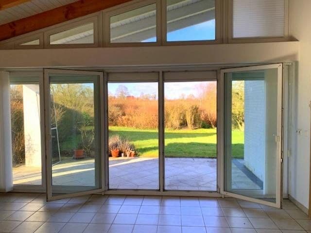 Predaj domu 186 m², pozemek 1.529 m², Ottendorf, Šlezvicko-Holštajnsko Predaj domu 186 m², pozemek 1.529 m², Ottendorf, Šlezvicko-Holštajnsko