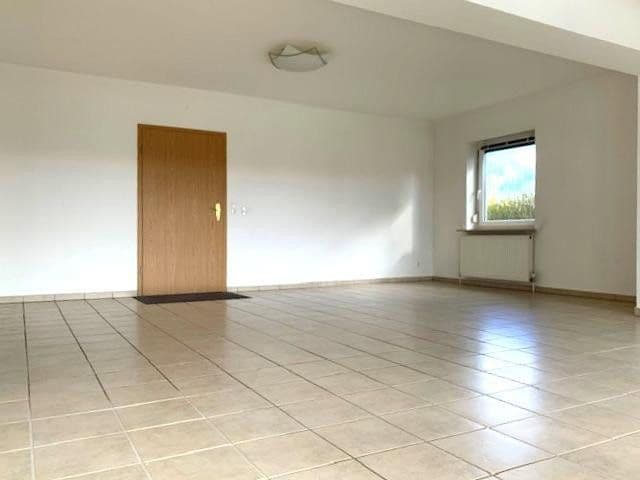 Predaj domu 186 m², pozemek 1.529 m², Ottendorf, Šlezvicko-Holštajnsko Predaj domu 186 m², pozemek 1.529 m², Ottendorf, Šlezvicko-Holštajnsko