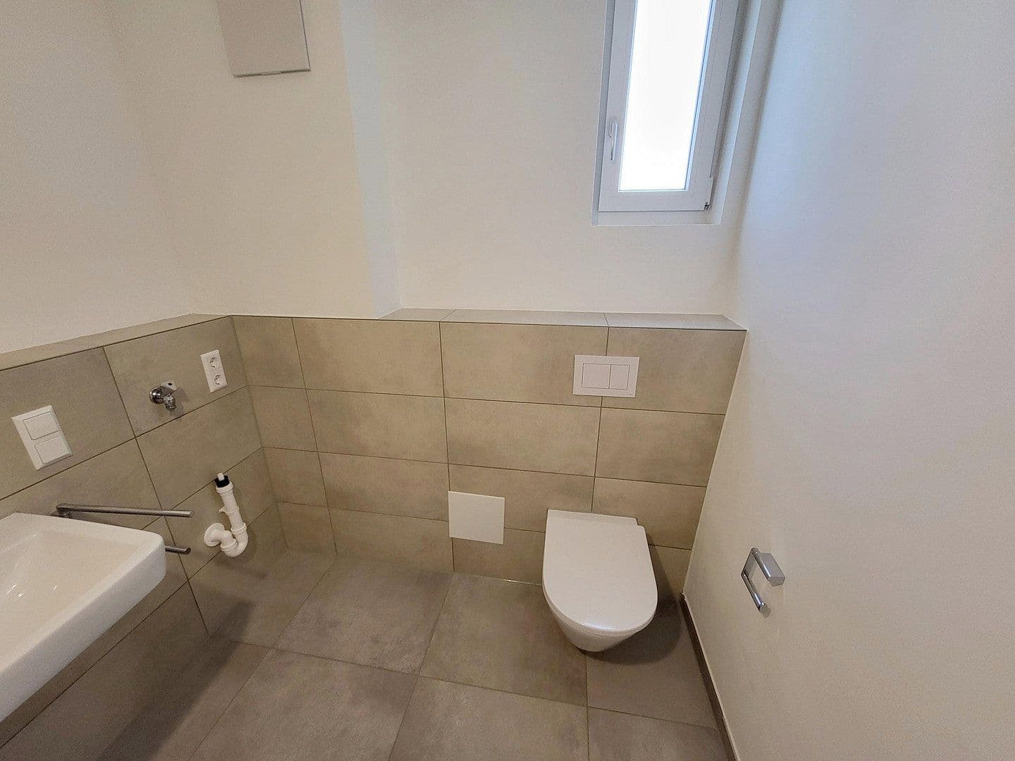 Prenájom bytu 3-izbový 26 m², Keplerstr. 12, Tübingen, Bádensko-Wurttembersko Prenájom bytu 3-izbový 26 m², Keplerstr. 12, Tübingen, Bádensko-Wurttembersko