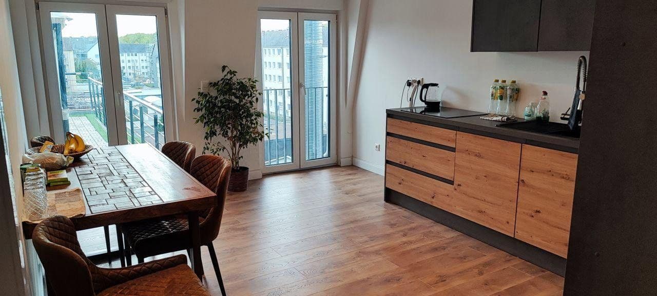 Prenájom bytu 2-izbový 67 m², Richard-Wagner-Strasse 17, Berlin, Berlín Prenájom bytu 2-izbový 67 m², Richard-Wagner-Strasse 17, Berlin, Berlín