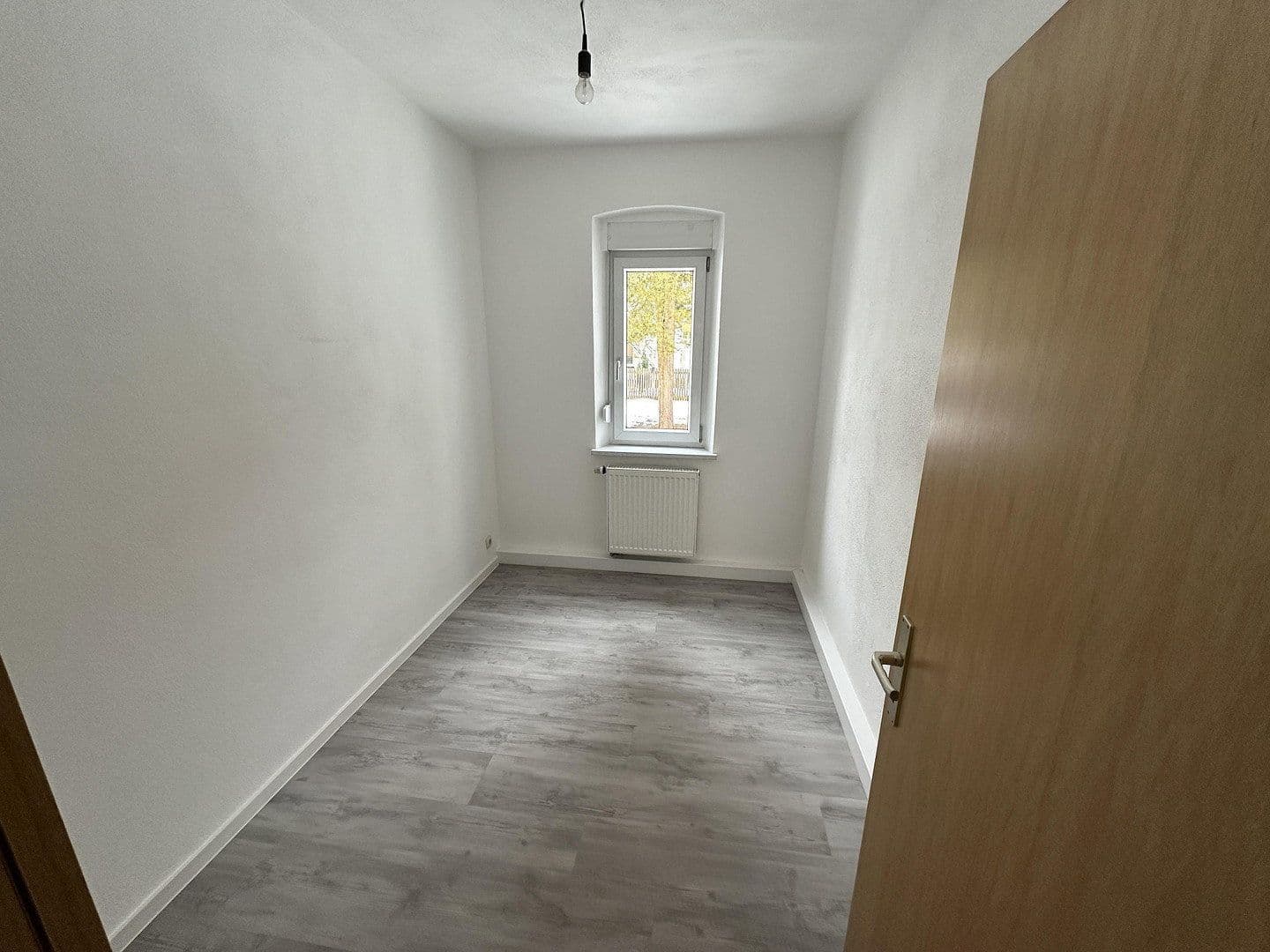 Prenájom bytu 4-izbový 82 m², Weiden, Bavorsko Prenájom bytu 4-izbový 82 m², Weiden, Bavorsko