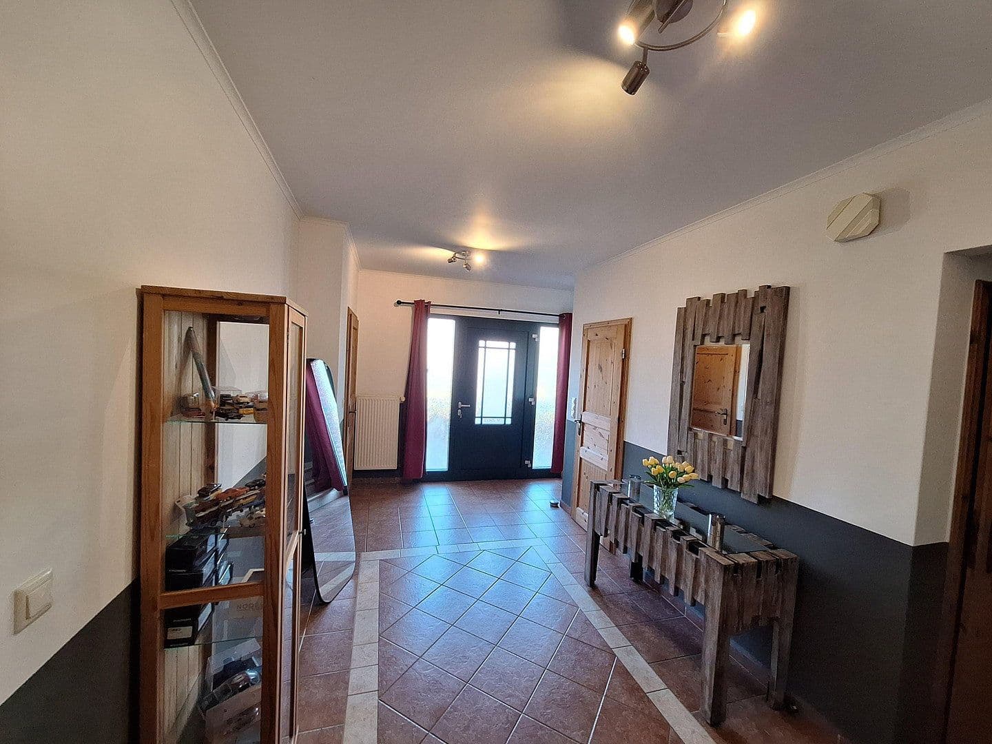 Predaj domu 284 m², pozemek 943 m², Dersum, Dolné Sasko Predaj domu 284 m², pozemek 943 m², Dersum, Dolné Sasko