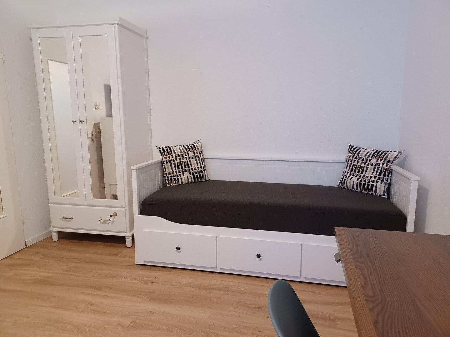 Predaj bytu 1-izbový 27 m², Arcostr. 10-12, Berlin, Berlín Predaj bytu 1-izbový 27 m², Arcostr. 10-12, Berlin, Berlín