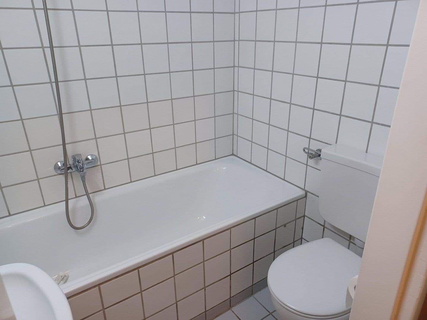 Predaj bytu 1-izbový 27 m², Arcostr. 10-12, Berlin, Berlín Predaj bytu 1-izbový 27 m², Arcostr. 10-12, Berlin, Berlín