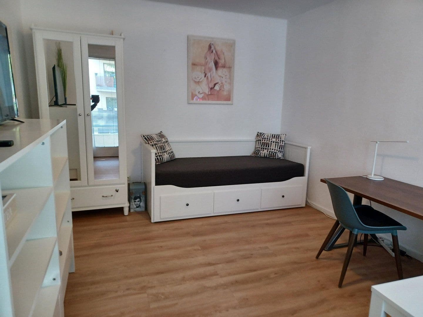 Predaj bytu 1-izbový 27 m², Arcostr. 10-12, Berlin, Berlín Predaj bytu 1-izbový 27 m², Arcostr. 10-12, Berlin, Berlín
