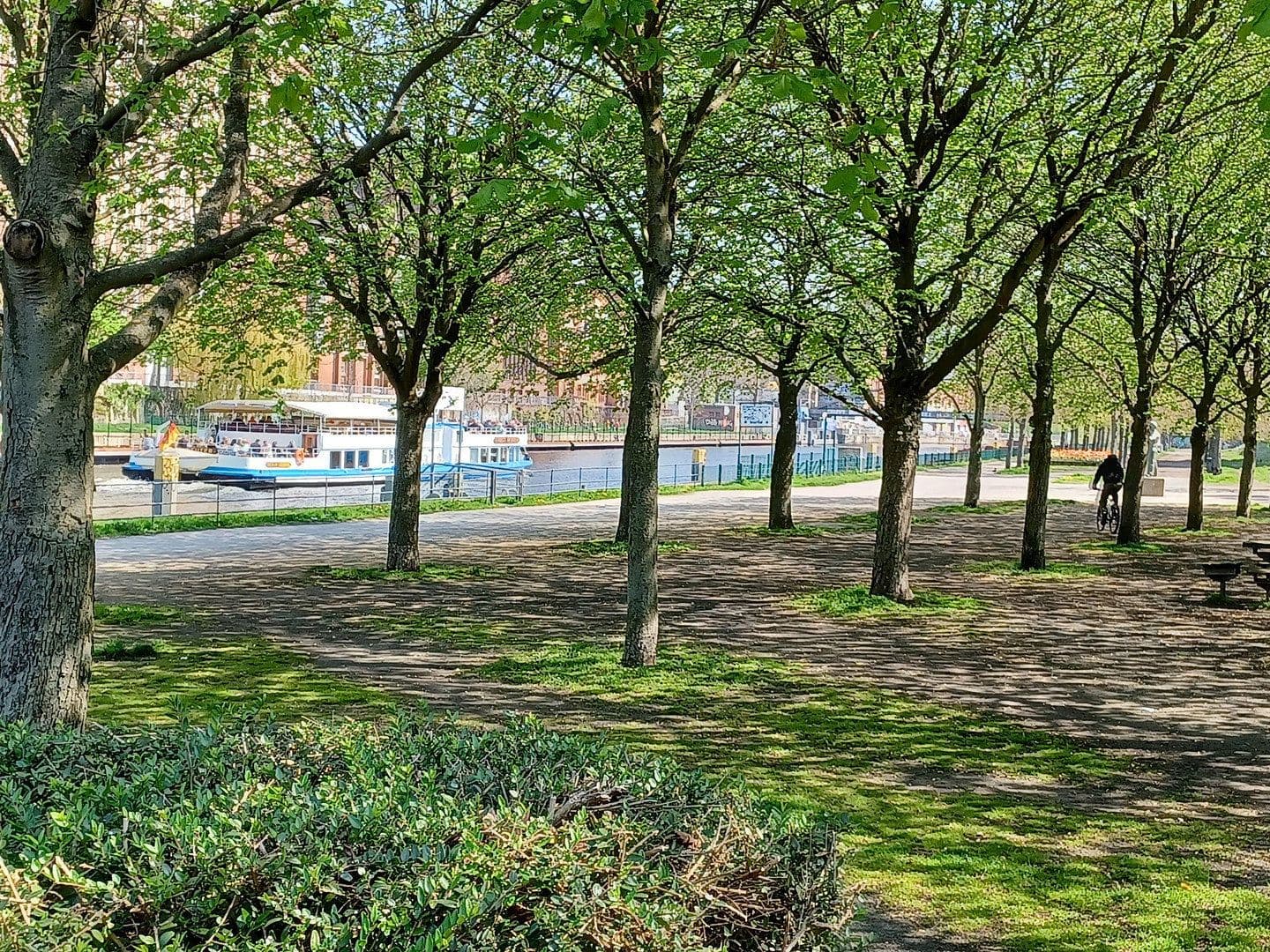 Predaj bytu 1-izbový 27 m², Arcostr. 10-12, Berlin, Berlín Predaj bytu 1-izbový 27 m², Arcostr. 10-12, Berlin, Berlín