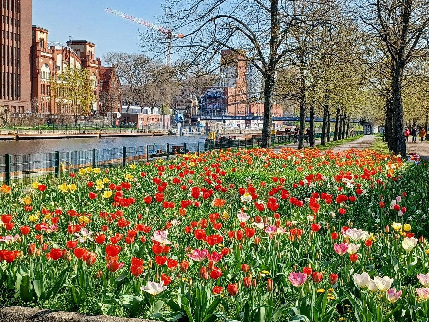 Predaj bytu 1-izbový 27 m², Arcostr. 10-12, Berlin, Berlín Predaj bytu 1-izbový 27 m², Arcostr. 10-12, Berlin, Berlín