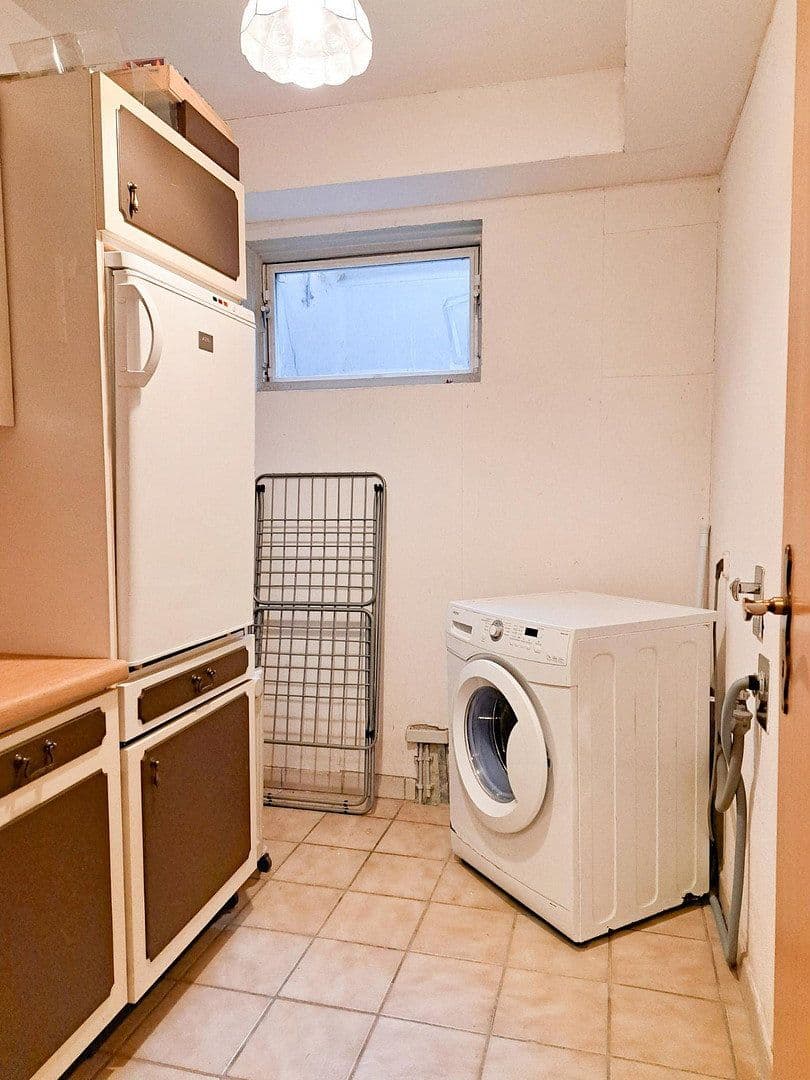 Predaj domu 145 m², pozemek 745 m², Landshut, Bavorsko Predaj domu 145 m², pozemek 745 m², Landshut, Bavorsko