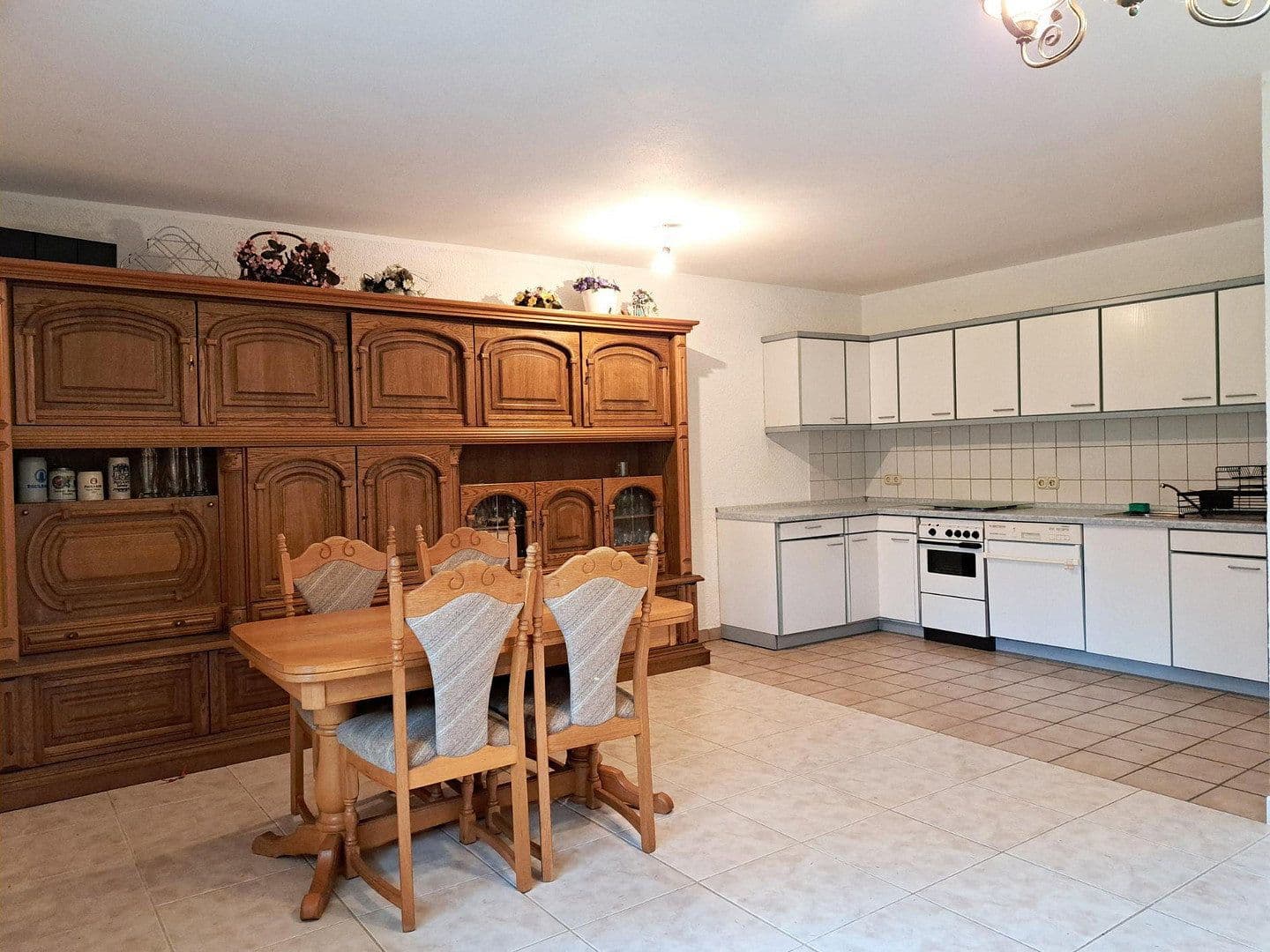 Predaj domu 145 m², pozemek 745 m², Landshut, Bavorsko Predaj domu 145 m², pozemek 745 m², Landshut, Bavorsko