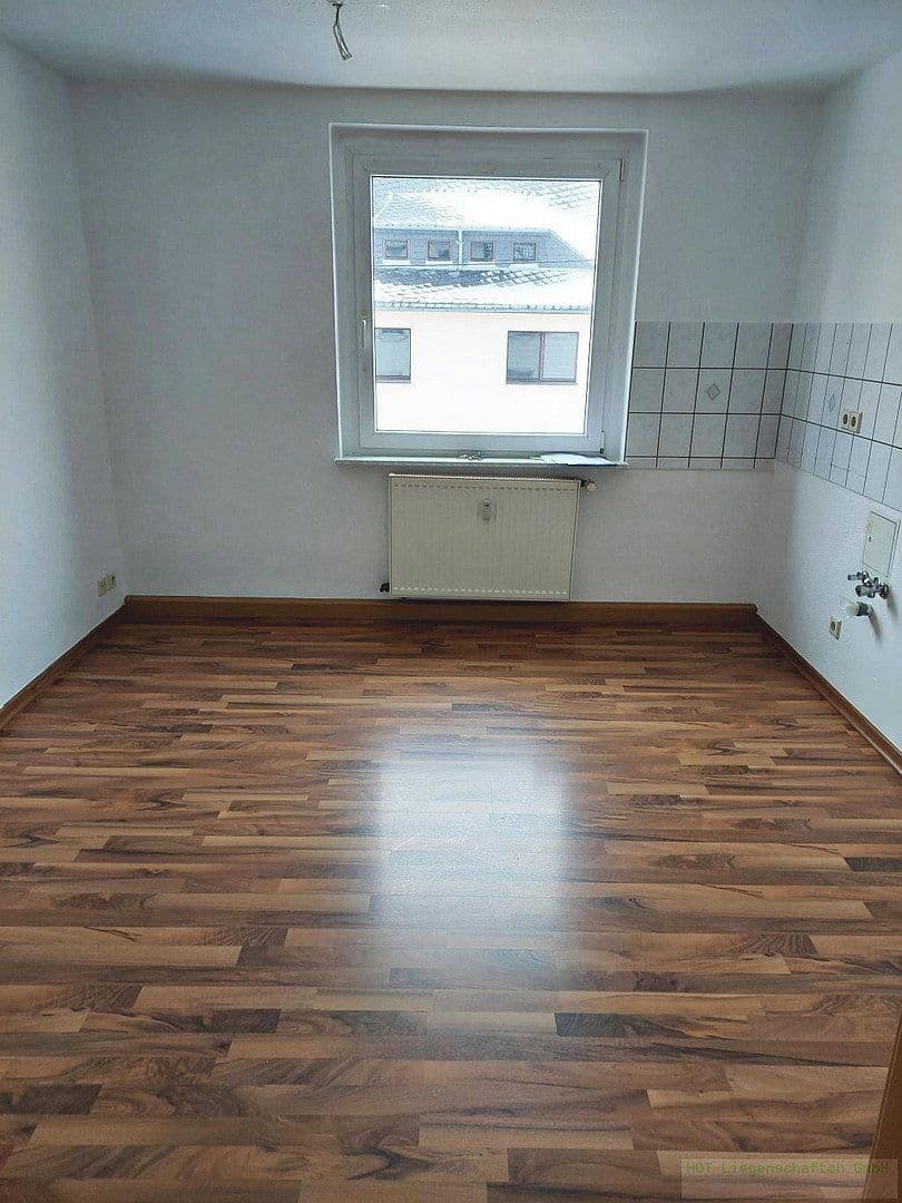 Prenájom bytu 2-izbový 55 m², Abteisiedlung 7, Oberlungwitz, Sasko Prenájom bytu 2-izbový 55 m², Abteisiedlung 7, Oberlungwitz, Sasko