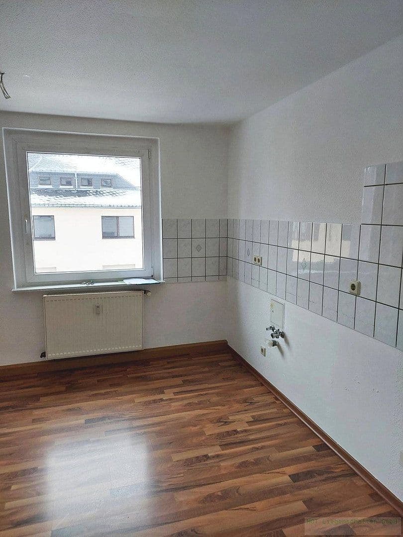 Prenájom bytu 2-izbový 55 m², Abteisiedlung 7, Oberlungwitz, Sasko Prenájom bytu 2-izbový 55 m², Abteisiedlung 7, Oberlungwitz, Sasko