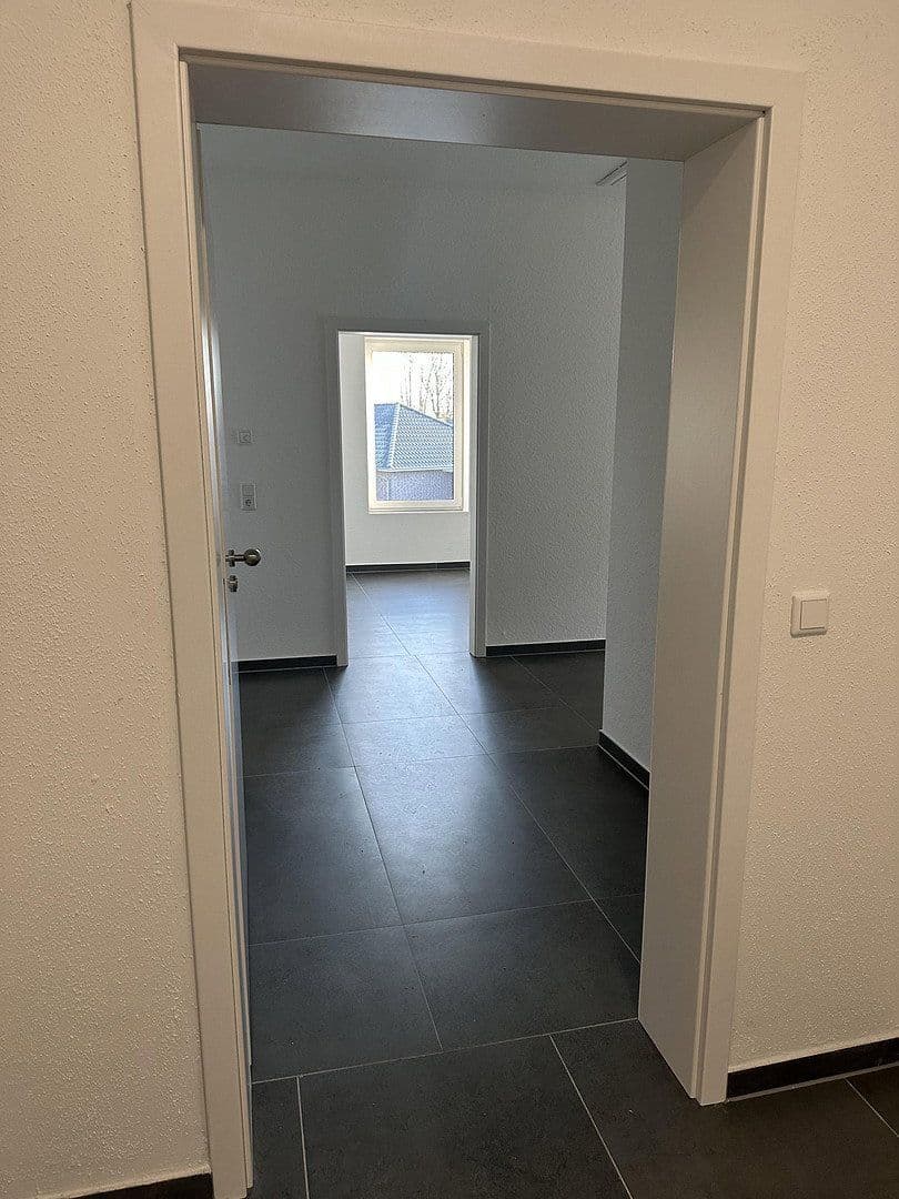 Prenájom bytu 5-izbový 92 m², Bahnweg 1b, Barßel, Dolné Sasko Prenájom bytu 5-izbový 92 m², Bahnweg 1b, Barßel, Dolné Sasko