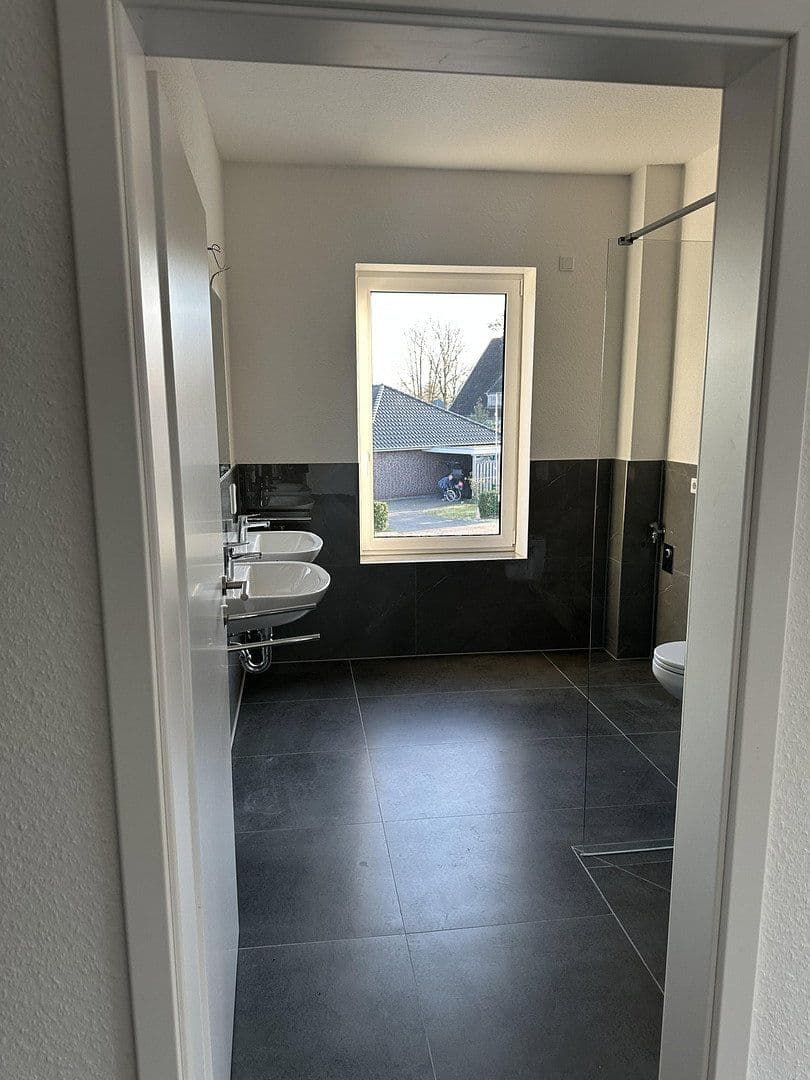 Prenájom bytu 5-izbový 92 m², Bahnweg 1b, Barßel, Dolné Sasko Prenájom bytu 5-izbový 92 m², Bahnweg 1b, Barßel, Dolné Sasko