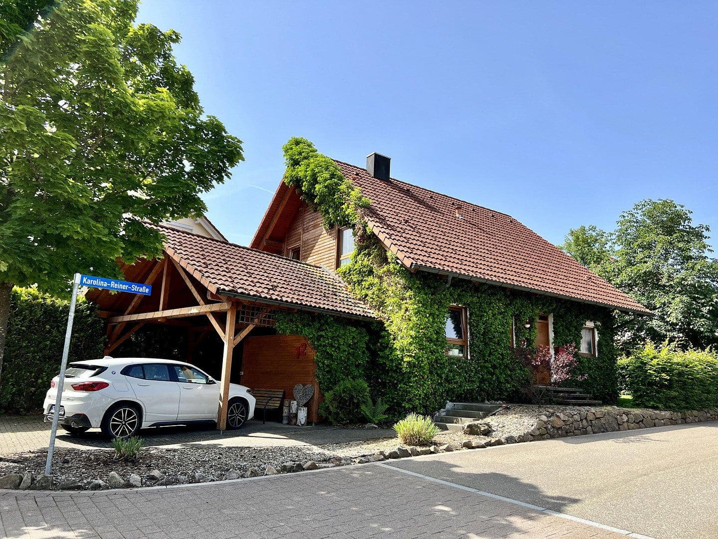 Predaj domu 136 m², pozemek 486 m², St. Peter, Bádensko-Wurttembersko Predaj domu 136 m², pozemek 486 m², St. Peter, Bádensko-Wurttembersko