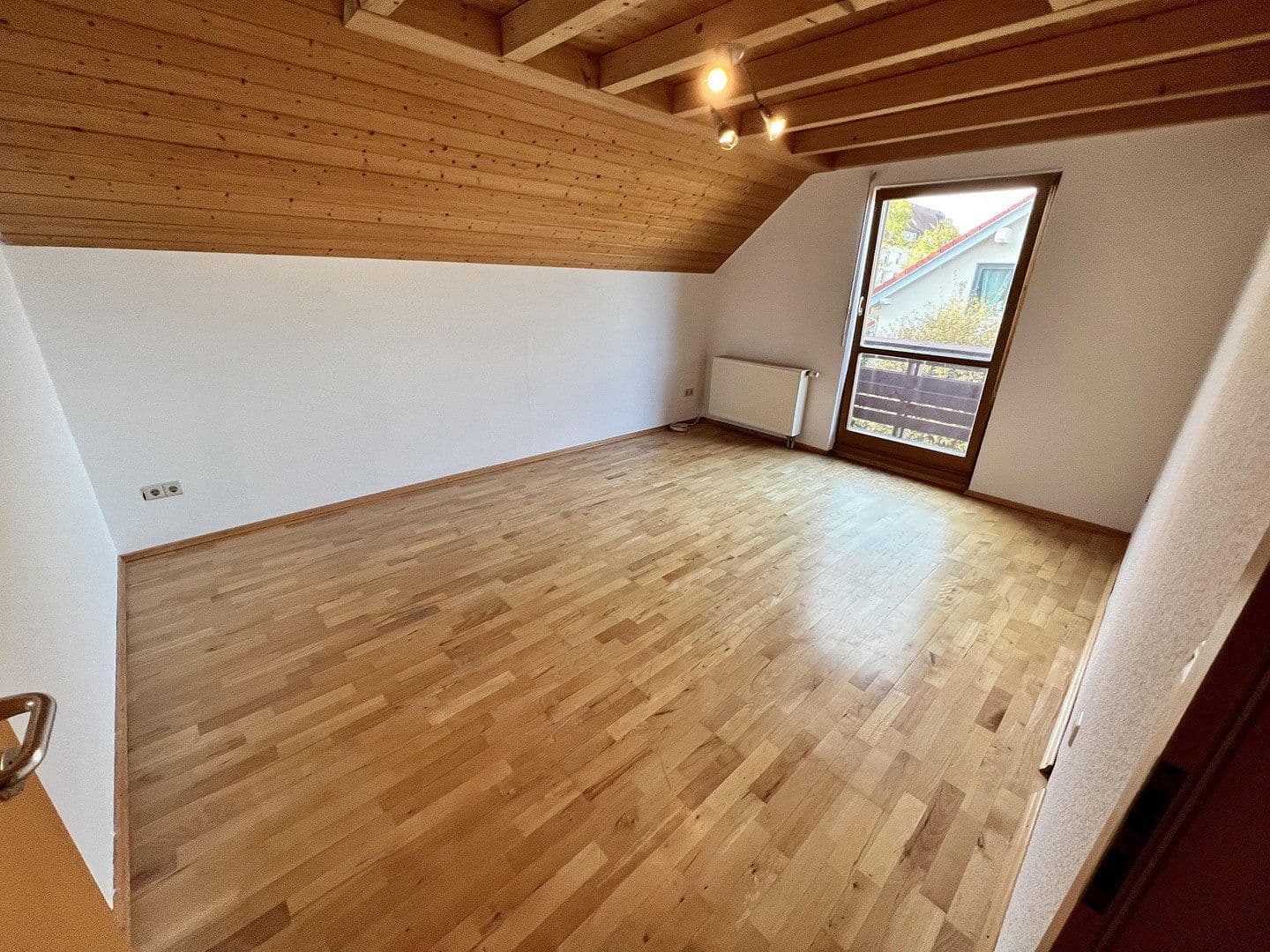 Predaj domu 136 m², pozemek 486 m², St. Peter, Bádensko-Wurttembersko Predaj domu 136 m², pozemek 486 m², St. Peter, Bádensko-Wurttembersko