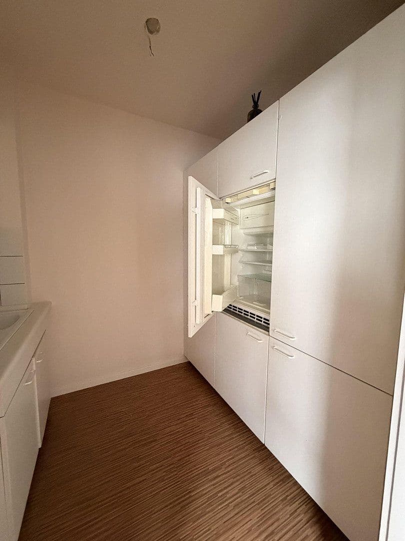 Prenájom kancelárie 110 m², Austraße 17, Öhringen, Bádensko-Wurttembersko Prenájom kancelárie 110 m², Austraße 17, Öhringen, Bádensko-Wurttembersko