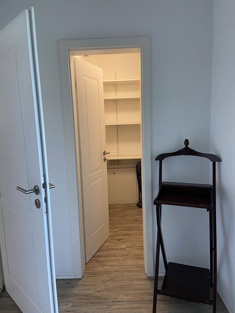 Prenájom bytu 4-izbový 150 m², Weiler-Simmerberg, Bavorsko Prenájom bytu 4-izbový 150 m², Weiler-Simmerberg, Bavorsko