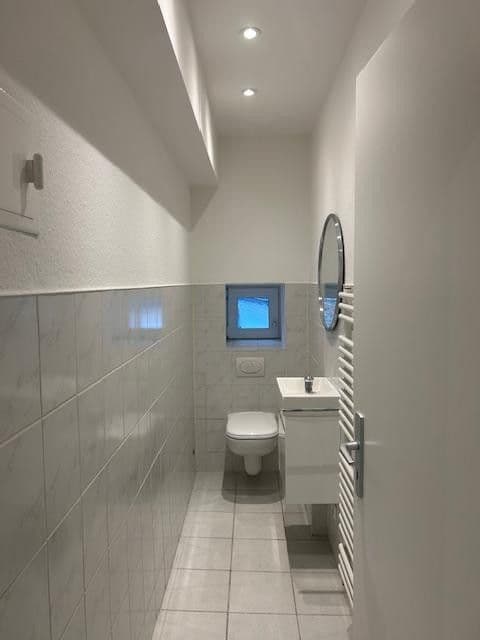 Prenájom bytu 2-izbový 77 m², Wiesbaden, Hesensko Prenájom bytu 2-izbový 77 m², Wiesbaden, Hesensko