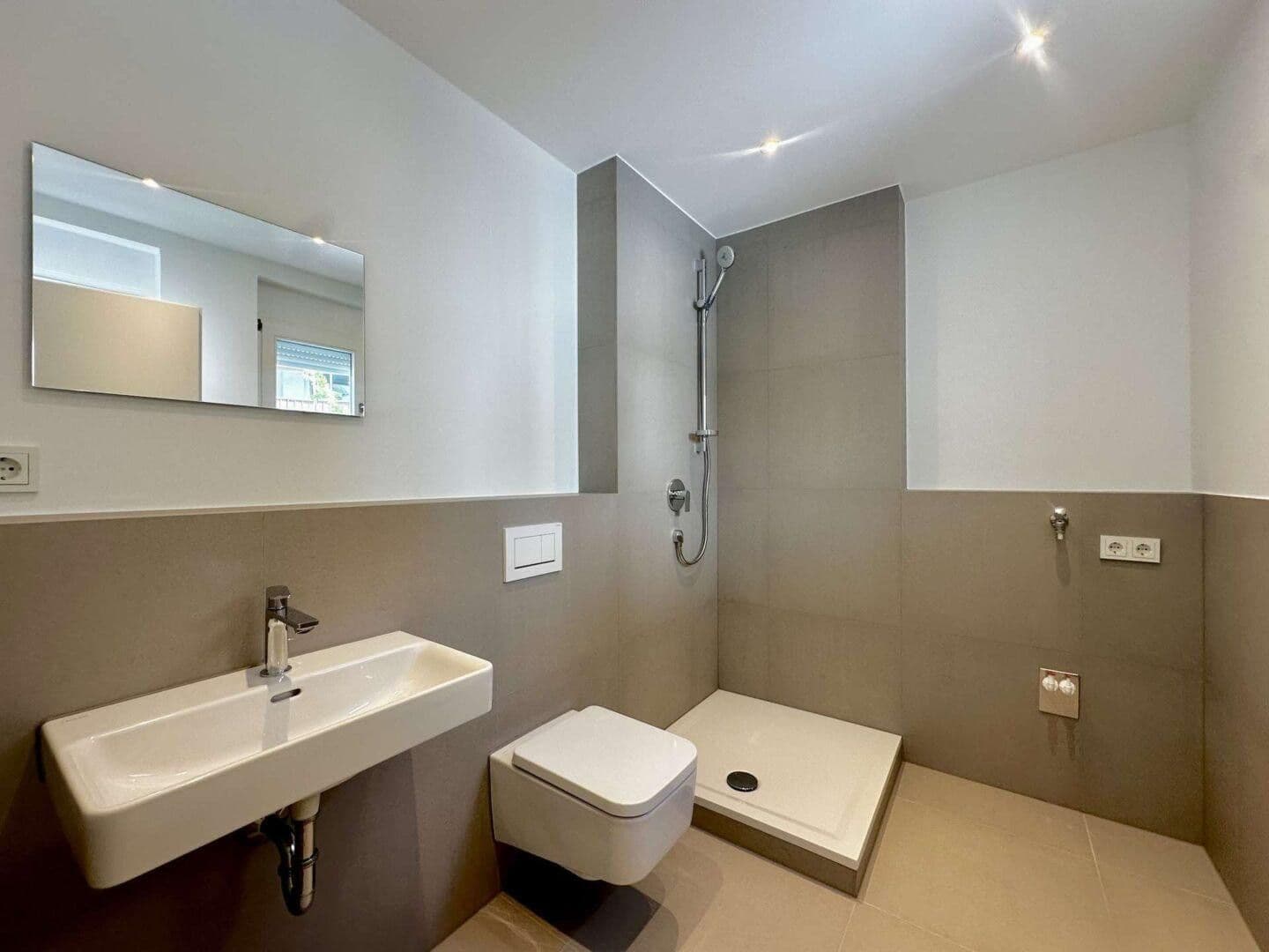 Predaj bytu 2-izbový 72 m², Christophstraße 8, Überlingen, Bádensko-Wurttembersko Predaj bytu 2-izbový 72 m², Christophstraße 8, Überlingen, Bádensko-Wurttembersko