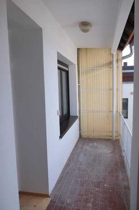 Prenájom bytu 7-izbový 180 m², Rodalben, Porýnie-Falcko Prenájom bytu 7-izbový 180 m², Rodalben, Porýnie-Falcko