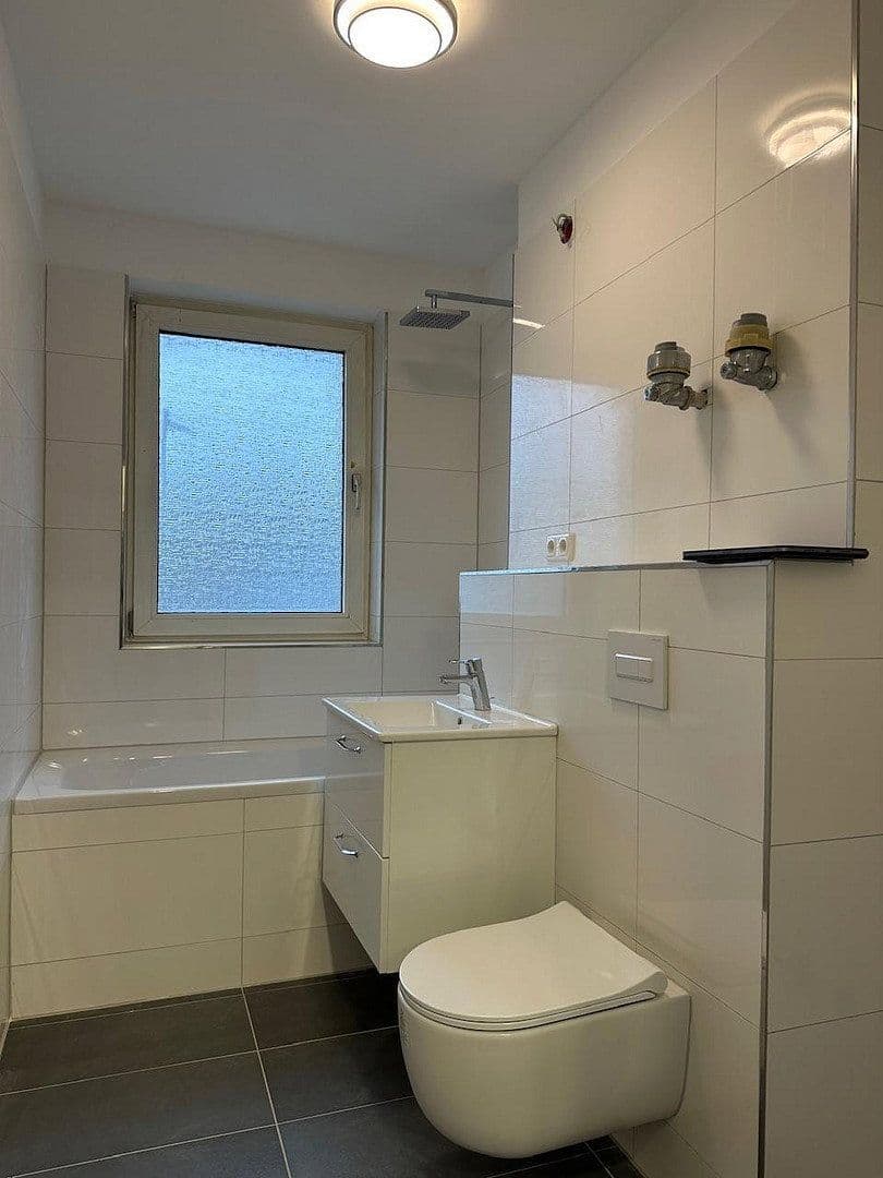 Predaj bytu 3-izbový 69 m², Schöneberger Str. 9, Berlin, Berlín Predaj bytu 3-izbový 69 m², Schöneberger Str. 9, Berlin, Berlín