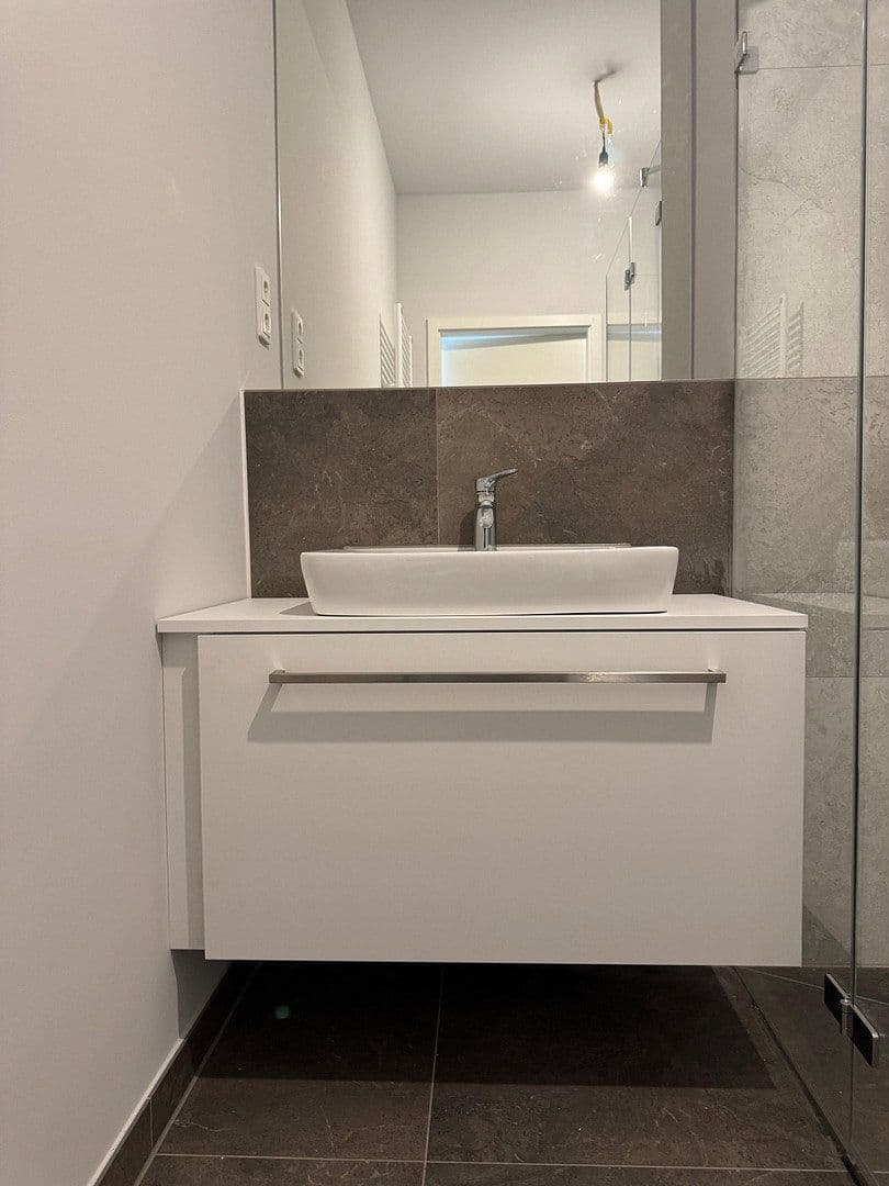 Prenájom bytu 2-izbový 51 m², Graf-Arco-Str. 1, Nauen, Brandenbursko Prenájom bytu 2-izbový 51 m², Graf-Arco-Str. 1, Nauen, Brandenbursko