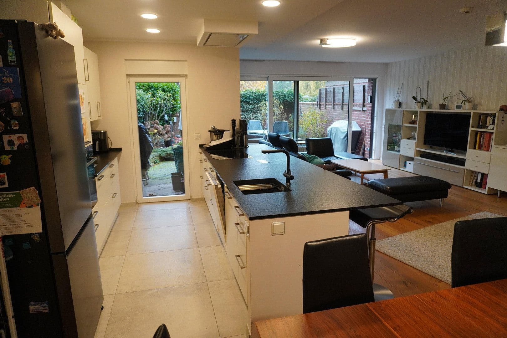 Predaj bytu 4-izbový 152 m², Hannover, Dolné Sasko Predaj bytu 4-izbový 152 m², Hannover, Dolné Sasko