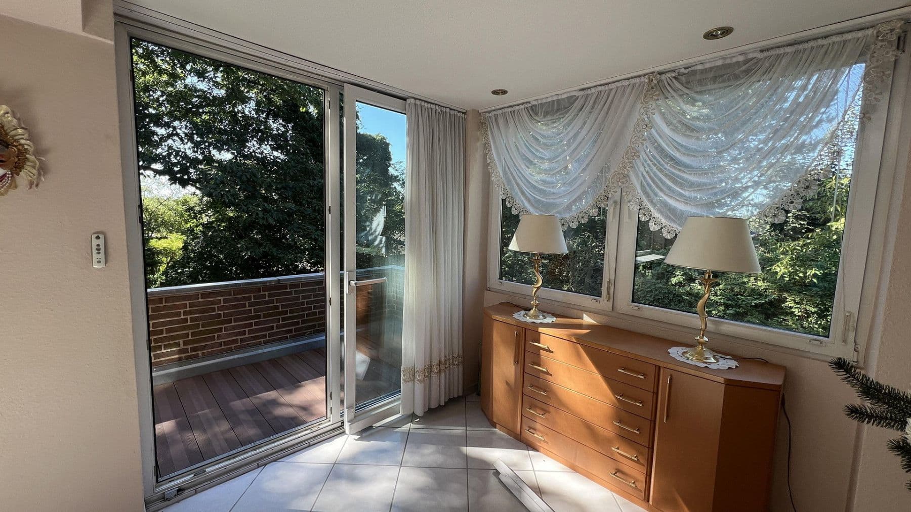 Predaj bytu 4-izbový 110 m², Hochbaumstrasse 17, Berlin, Berlín Predaj bytu 4-izbový 110 m², Hochbaumstrasse 17, Berlin, Berlín