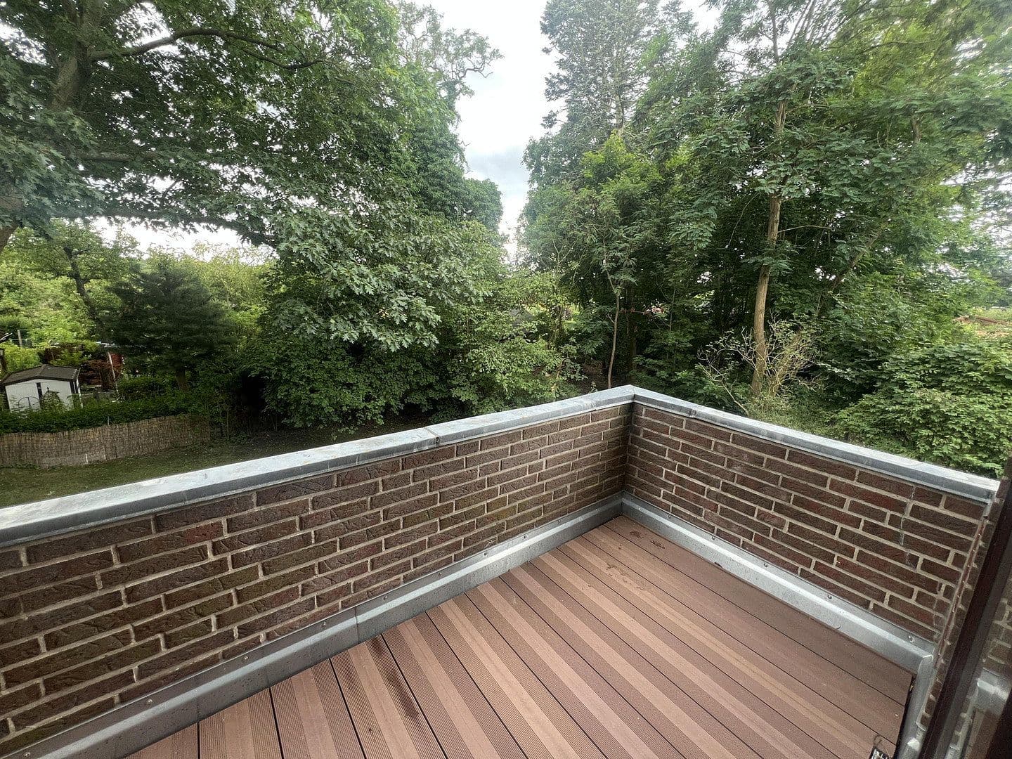 Predaj bytu 4-izbový 110 m², Hochbaumstrasse 17, Berlin, Berlín Predaj bytu 4-izbový 110 m², Hochbaumstrasse 17, Berlin, Berlín