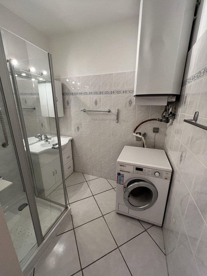 Predaj bytu 4-izbový 110 m², Hochbaumstrasse 17, Berlin, Berlín Predaj bytu 4-izbový 110 m², Hochbaumstrasse 17, Berlin, Berlín