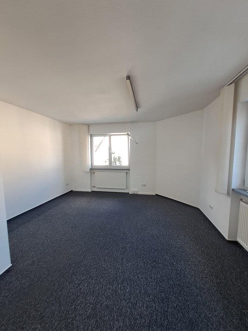 Prenájom kancelárie 120 m², Friedrichstraße 30, Schwetzingen, Bádensko-Wurttembersko Prenájom kancelárie 120 m², Friedrichstraße 30, Schwetzingen, Bádensko-Wurttembersko
