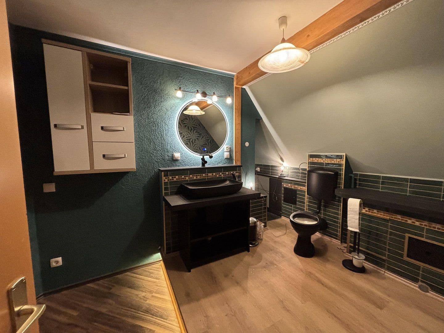 Predaj domu 500 m², pozemek 3.900 m², Penzlin, Meklenbursko-Predpomoransko Predaj domu 500 m², pozemek 3.900 m², Penzlin, Meklenbursko-Predpomoransko