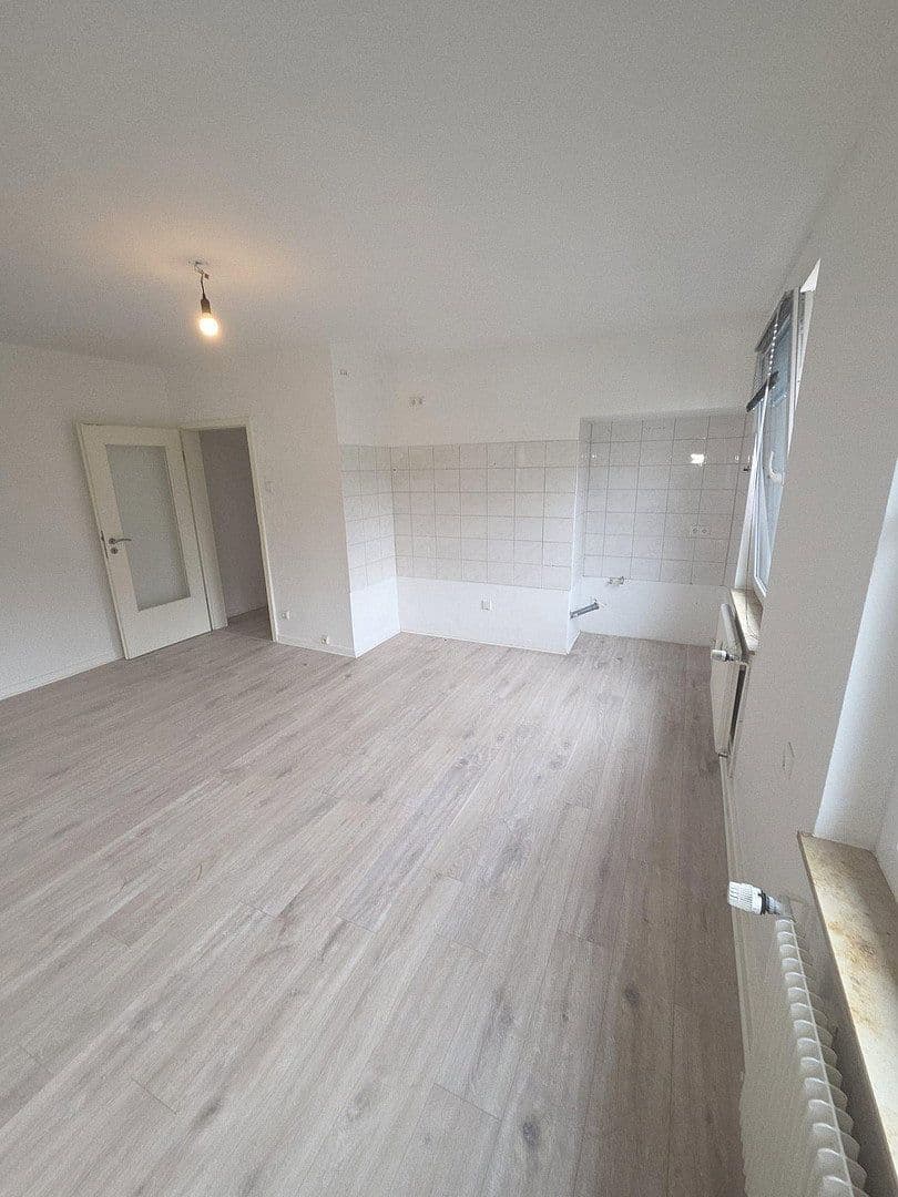 Prenájom bytu 2-izbový 58 m², Dinnendahlstrasse 40, Oberhausen, Severné Porýnie - Westfálsko Prenájom bytu 2-izbový 58 m², Dinnendahlstrasse 40, Oberhausen, Severné Porýnie - Westfálsko