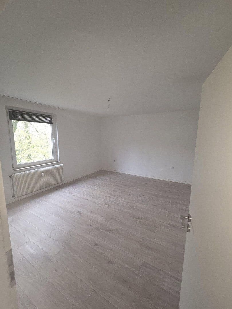 Prenájom bytu 2-izbový 58 m², Dinnendahlstrasse 40, Oberhausen, Severné Porýnie - Westfálsko Prenájom bytu 2-izbový 58 m², Dinnendahlstrasse 40, Oberhausen, Severné Porýnie - Westfálsko