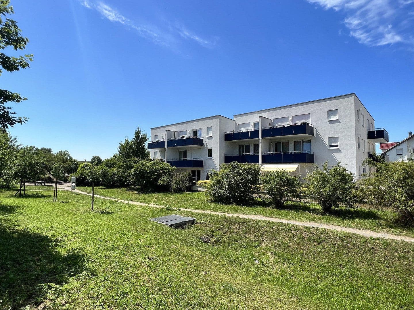 Prenájom bytu 3-izbový 80 m², Herdweg 2, Erlenbach, Bádensko-Wurttembersko Prenájom bytu 3-izbový 80 m², Herdweg 2, Erlenbach, Bádensko-Wurttembersko